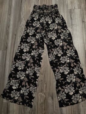 DA HUI Smocked Waist Wide Leg Floral Pants - Black size M